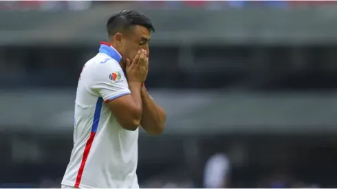 Iván Morales no la pasa bien en México