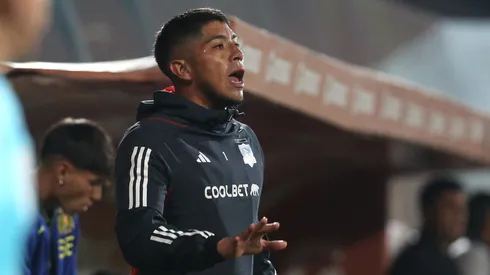 Ex preparador de arqueros de La Roja aconseja a Brayan Cortés