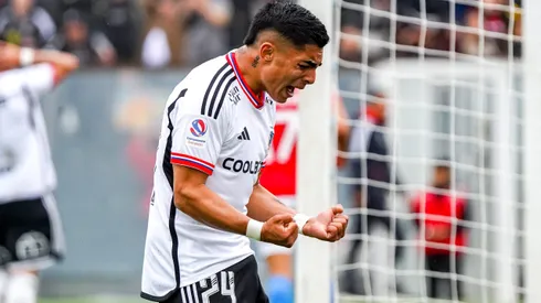 En Colo Colo están abiertos a escuchar nueva oferta por Thompson.