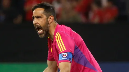 Milad respalda a Berizzo por decisión de no convocar a Bravo.