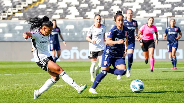 ¡Colo Colo da el primer golpe! Michelle Acevedo pone el 1 a 0 en el Superclásico.