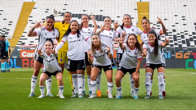 Formación de Colo Colo Femenino. Crédito: Guille Salazar, DaleAlbo.