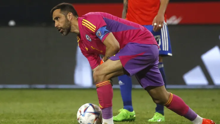 Claudio Bravo en la Roja de Todos. Crédito: Photosport