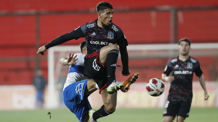 Alan Saldivia en Colo Colo. Crédito: Photosport