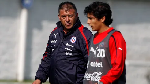 Claudio Borghi reveló la lejana relación con Matías Fernández.