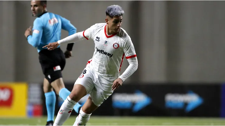 Alarcón se va de Chile para nueva experiencia en el extranjero.
