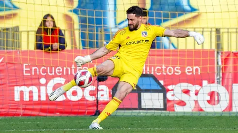 Histórico de Colo Colo se refiere al presente de Fernando de Paul.
