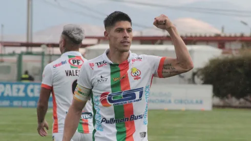 Delantero de Cobresal se quita presión y asegura que no son candidatos al título.