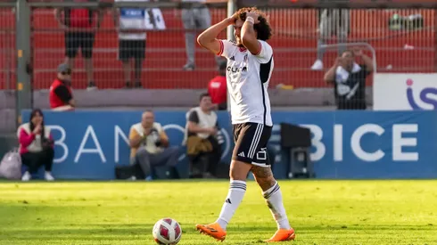 Estado de la cancha del Santa Laura preocupa en Colo Colo.