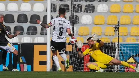 Cortés lamenta los errores defensivos de Colo Colo