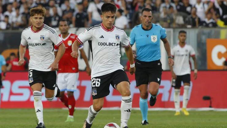 Matías Moya en Colo Colo. Crédito: Photosport