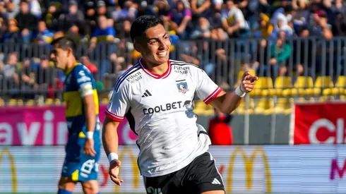 Históricos de Colo Colo se rinden ante Jordhy Thompson.