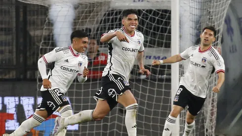 Johnny Herrera llena de elogios a Carlos Palacios en Colo Colo.