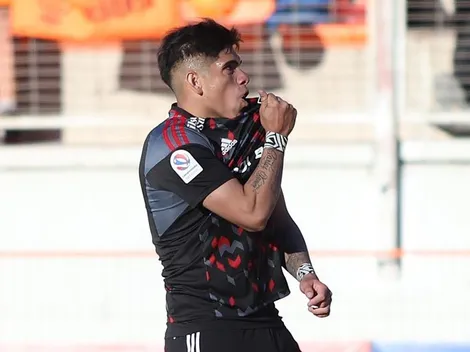 Valdivia se rinde ante Palacios y explica las claves de su buen momento