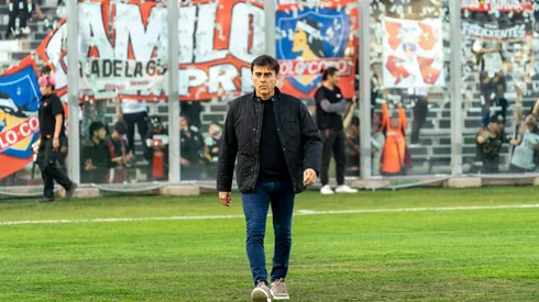 Colo Colo y Gustavo Quinteros se jugarán un partido clave ante Cobresal, líder del Campeonato Nacional.