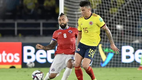 Chile recibe a Colombia en el Monumental.