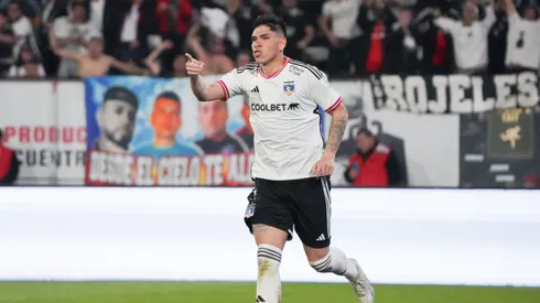 La determinación de Colo Colo por video de Palacios jugando una pichanga.