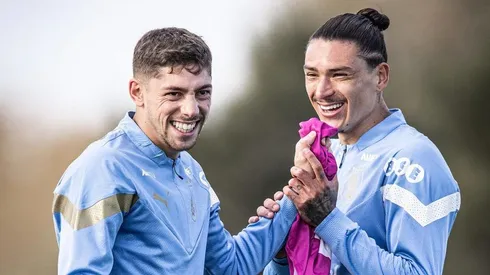 La formación de Uruguay ante Chile. Crédito: Uruguay.