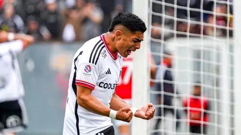 En Colo Colo buscan la salida de Jordhy Thompson.