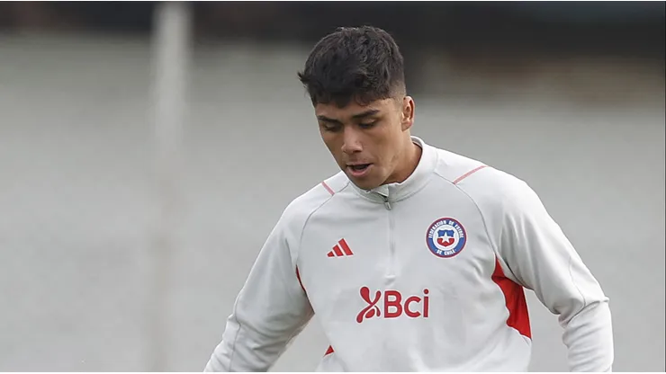Exintegrante de la Roja liquida a Pizarro por indisciplina.