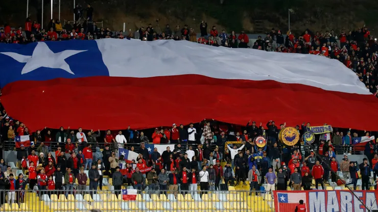 Preocupante: la baja venta de abonos para ver a la Roja