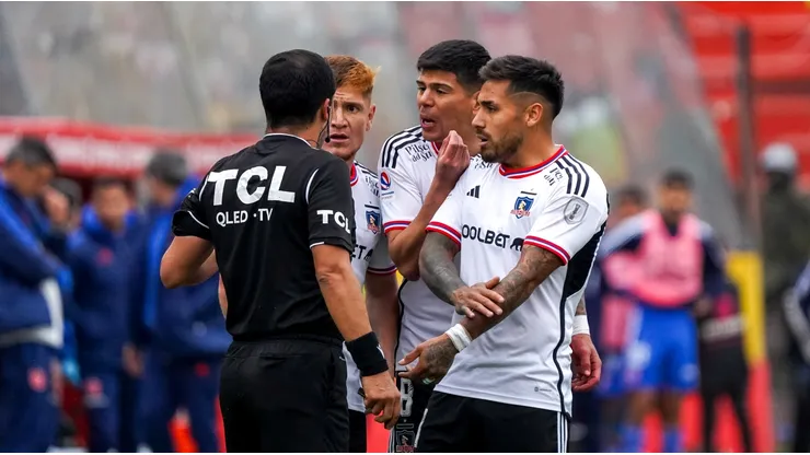 Felipe González fue protagonista con las polémicas en el Superclásico.
