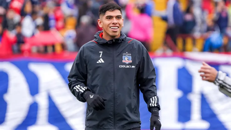 Palacios recibió una fuerte entrada en el clásico.