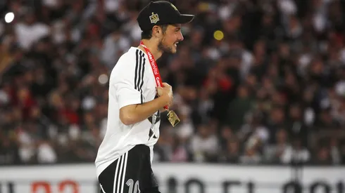 Marco Rojas recordó a Colo Colo con notable gesto.