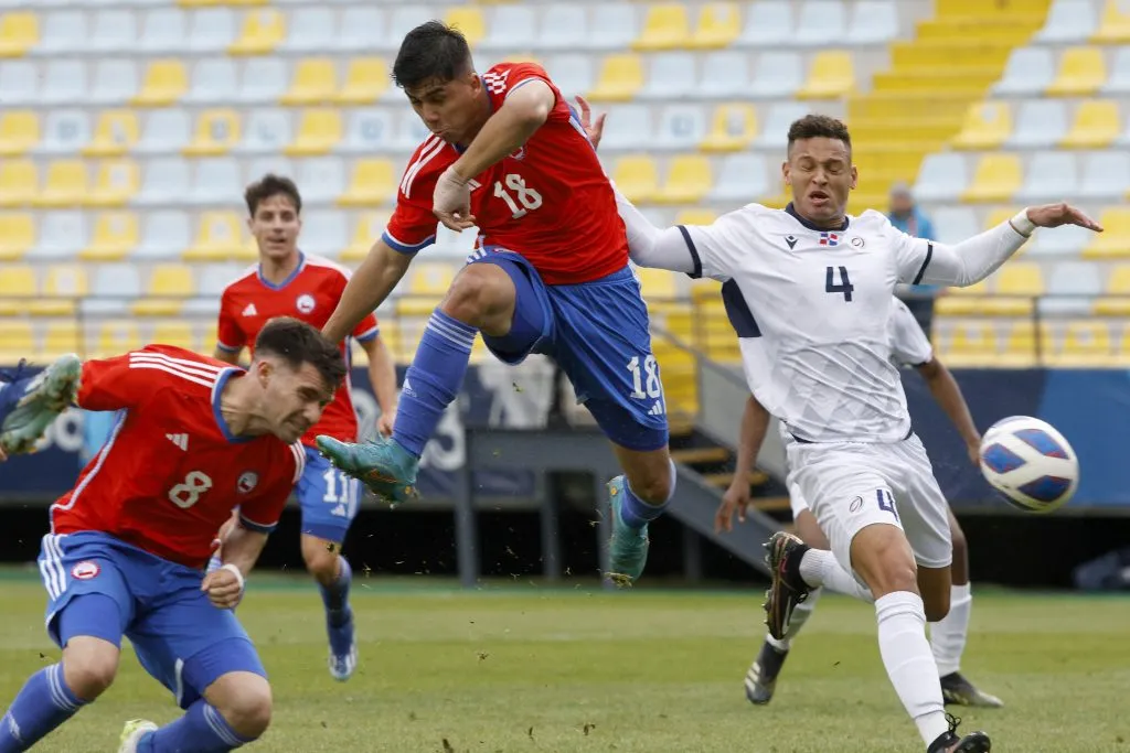 Damián Pizarro con la Roja en los Juegos Panamericanos.