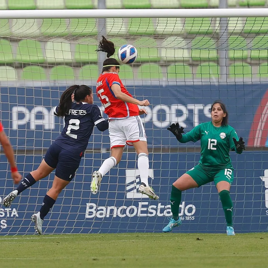 Daniela Zamora le dio el triunfo a la Roja femenina en su debut ante Paraguay. 