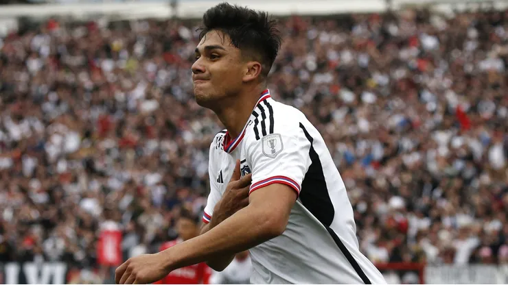 Damián Pizarro lleva seis goles en Colo Colo.