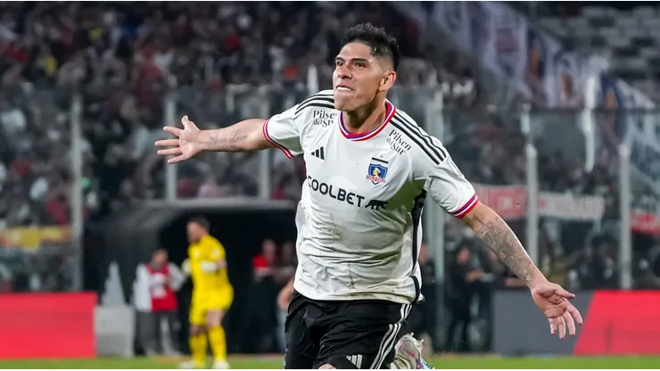 Carlos Palacios tiene trazado su camino en Colo Colo.