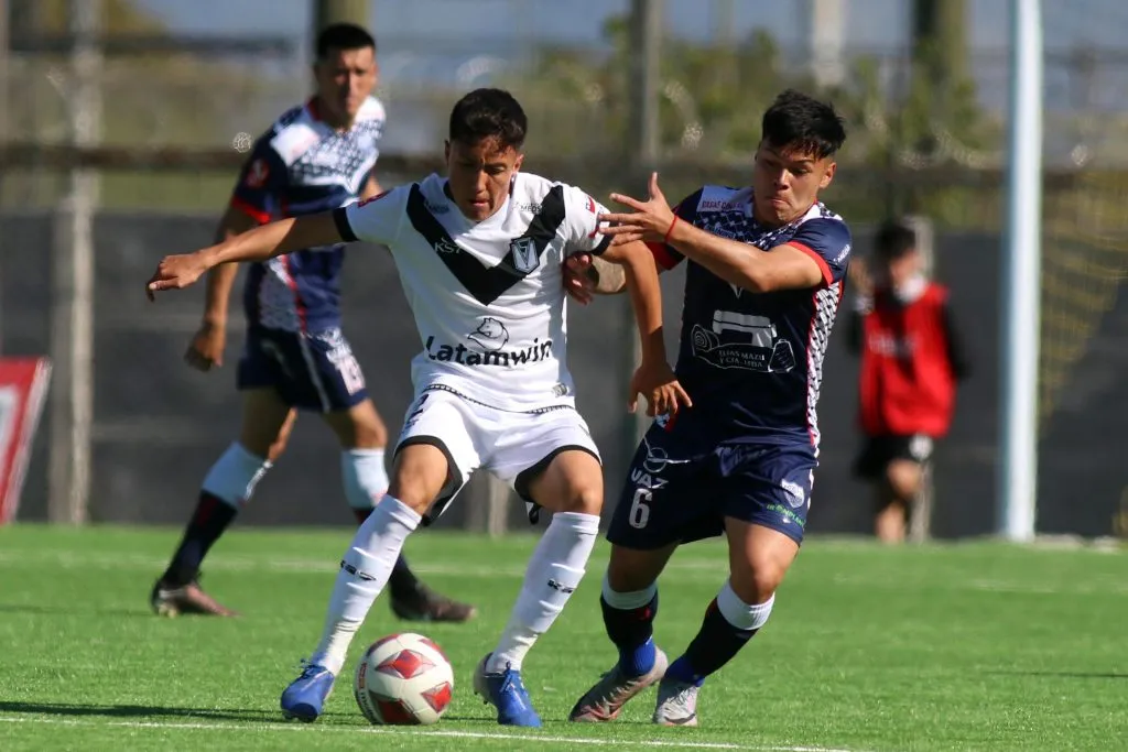 Danilo Díaz en el último partido de Deportes Recoleta. (Foto: Photosport)