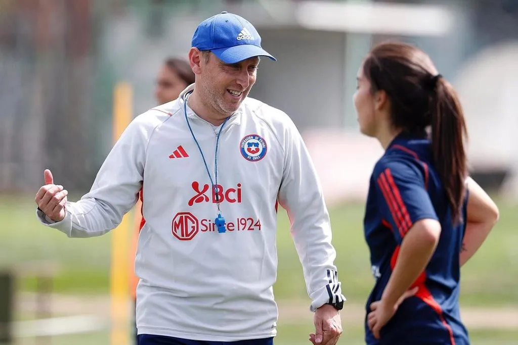 Luis Mena decide dejar fuera a Javiera Grez de la Roja