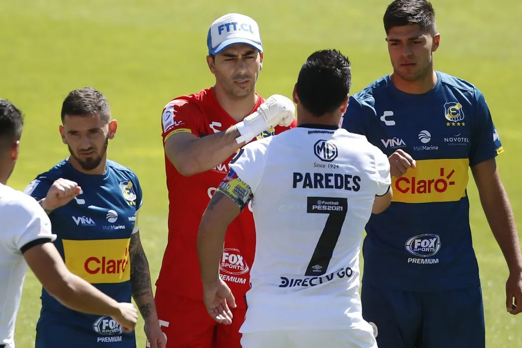 Johnny Herrera vs Colo Colo