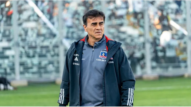 Gustavo Quinteros suma nuevo problema en Colo Colo