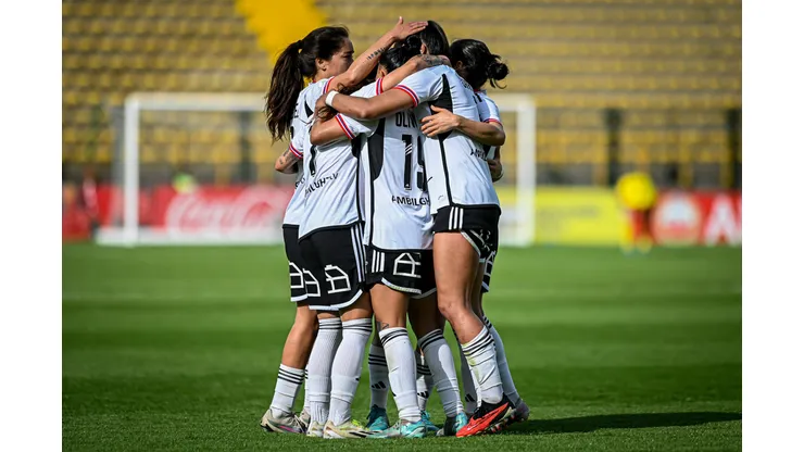¿A qué hora juegan Colo Colo Femenino vs Inter de Porto Alegre?.