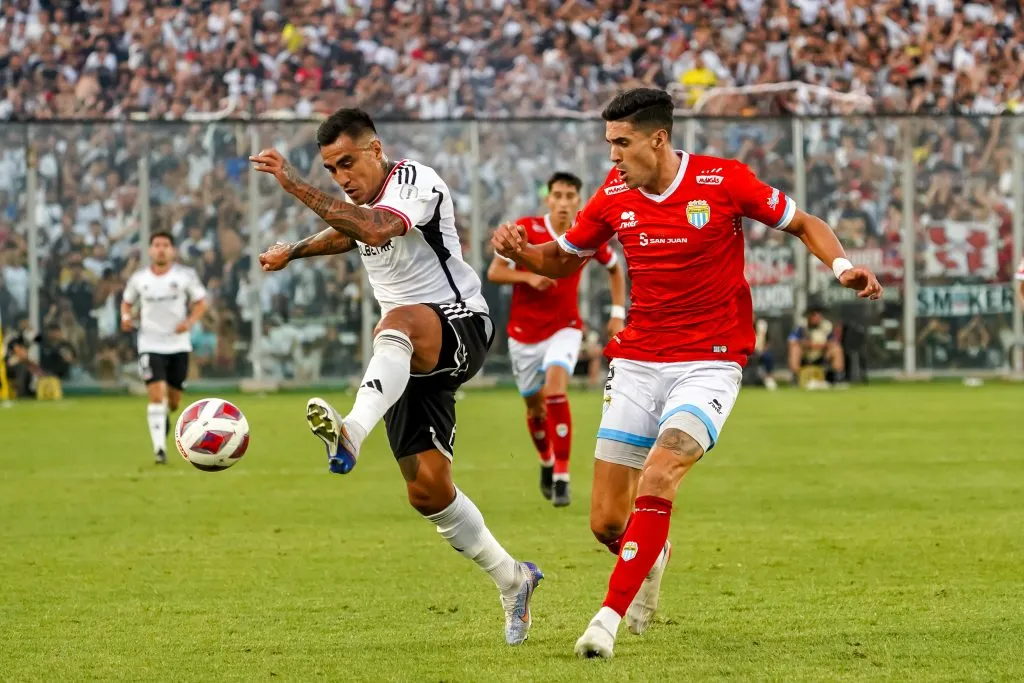 Colo Colo vs Magallanes.