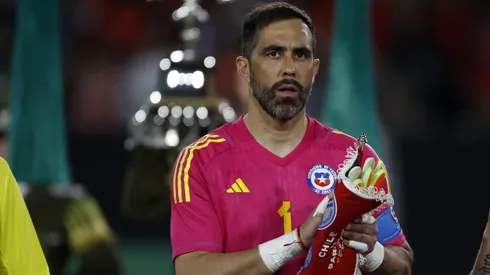 Claudio Bravo volvió a hablar de La Roja.