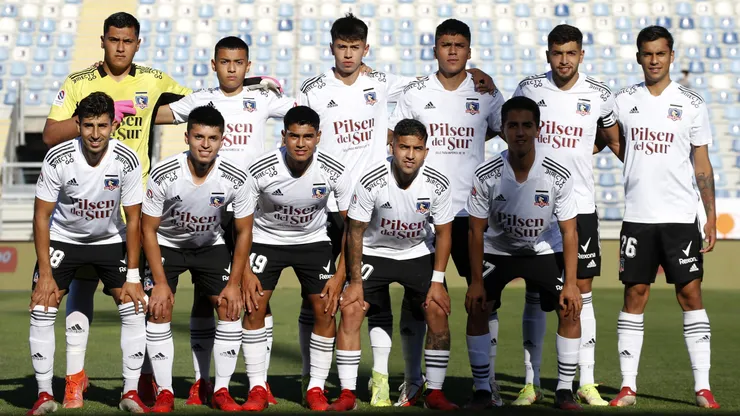 Formación de Colo Colo ante Audax Italiano. Crédito: Photosport