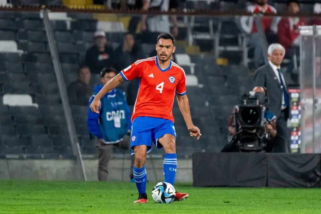 Gabriel Suazo con la Roja.