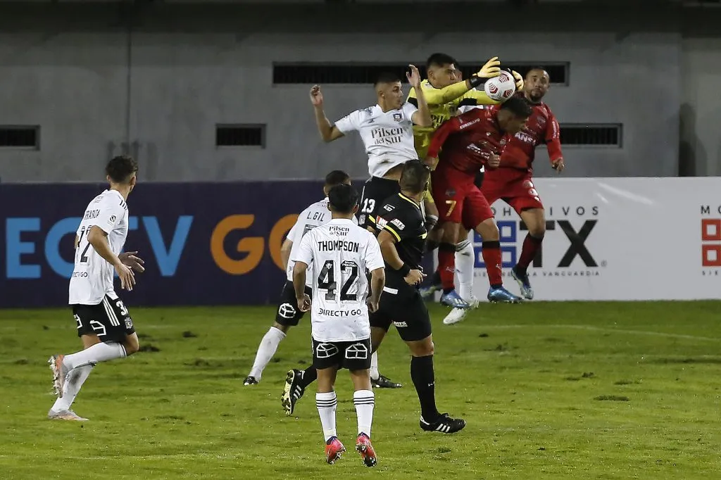 Colo Colo vs Ñublense en Pandemia.