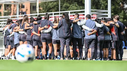 ¿Qué canal transmite en vivo a Colo Colo Femenino vs Corinthians?