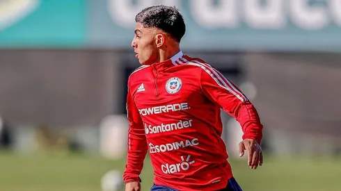 Jordhy Thompson en la Roja. Crédito: Instagram.