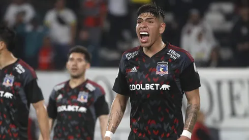 Berizzo sorprende dejando a Palacios fuera de Santiago 2023.