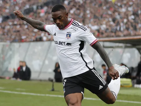 Fabián Castillo le entrega buenas noticias a Gustavo Quinteros