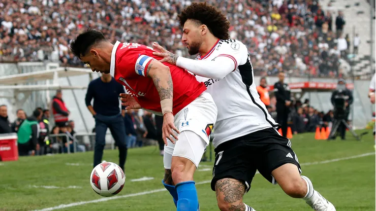 Felipe González le perdona la vida a Zampedri y juega gratis en el Monumental