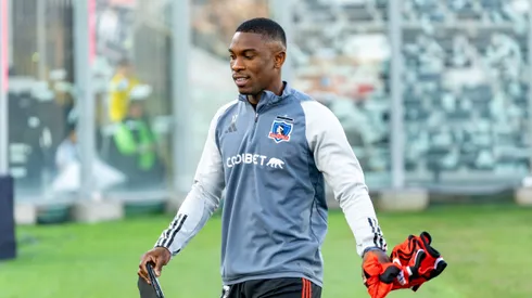 Fabián Castillo pasó con más pena que gloria en Colo Colo. | Imagen: Guille Salazar.