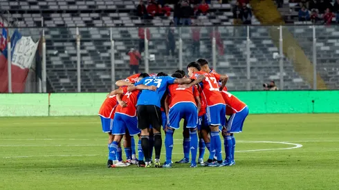 La formación de Chile para enfrenar a Ecuador.