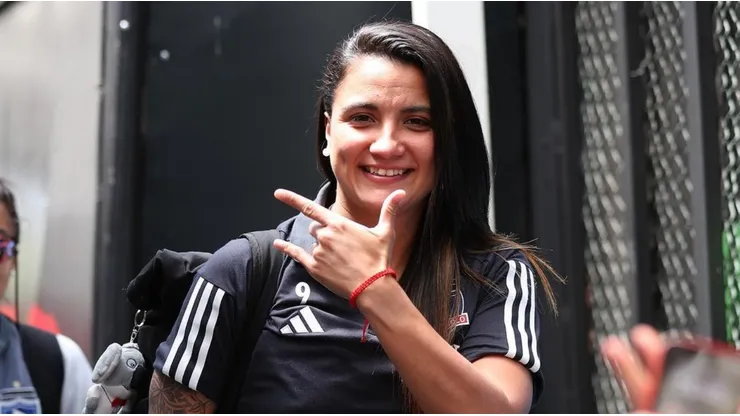 María José Urrutia es pura felicidad en Colo Colo Femenino.